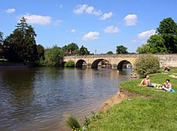 Wallingford Bridge by Steve-Daniels CC BY SA 2.0